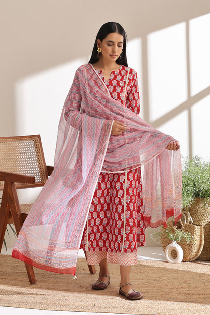 Murraya Crimson Red Kurta Set of 3