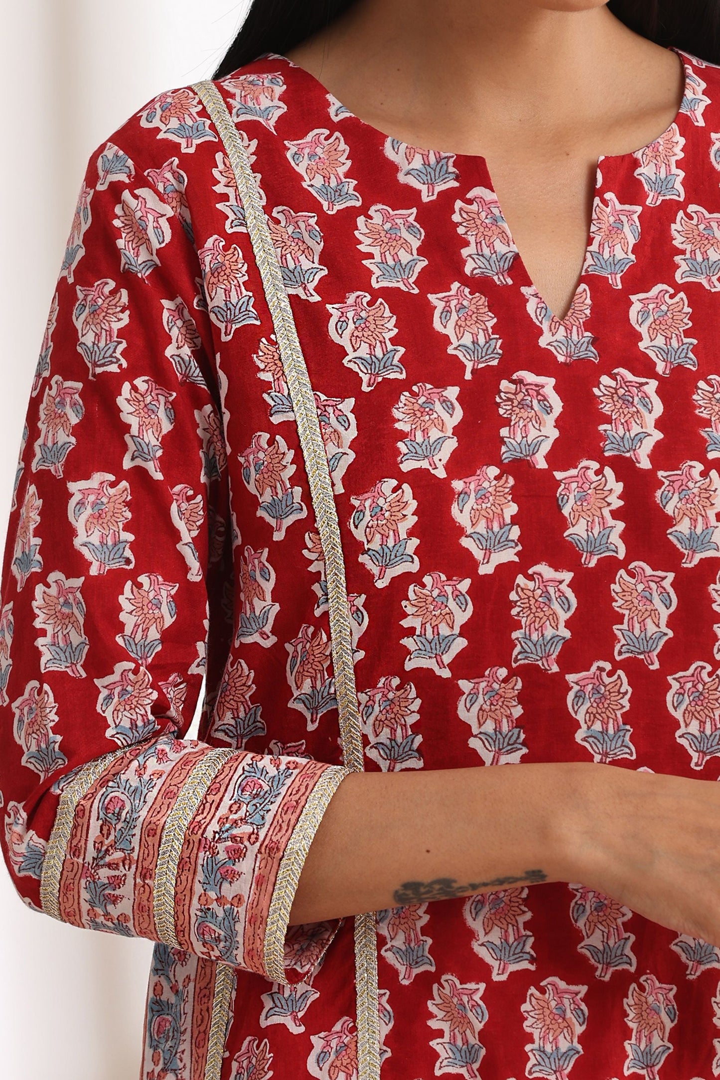 Murraya Crimson Red Kurta Set of 3