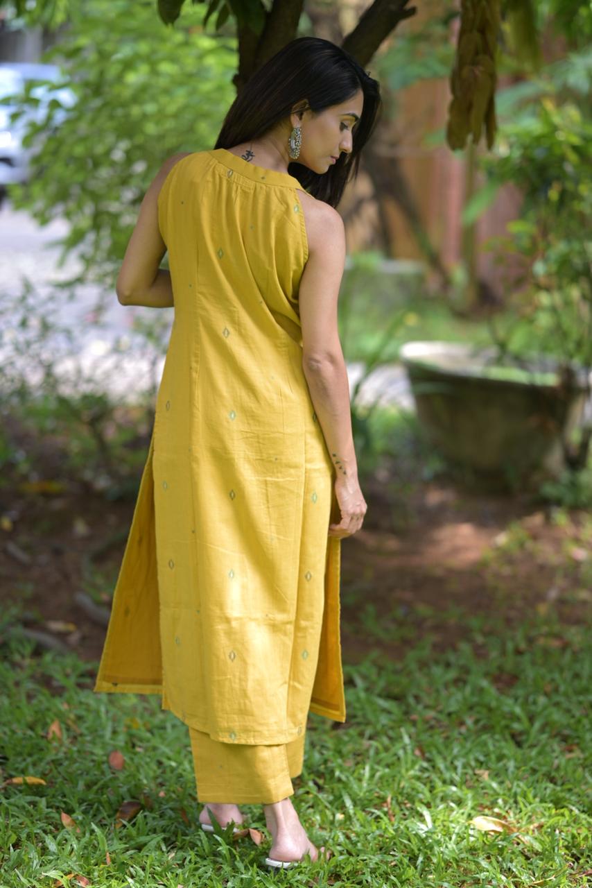 Sleeveless Jamdani Co-ord Set Og
