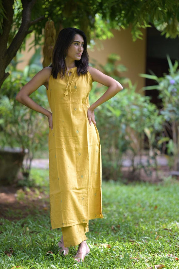 Sleeveless Jamdani Co-ord Set Og