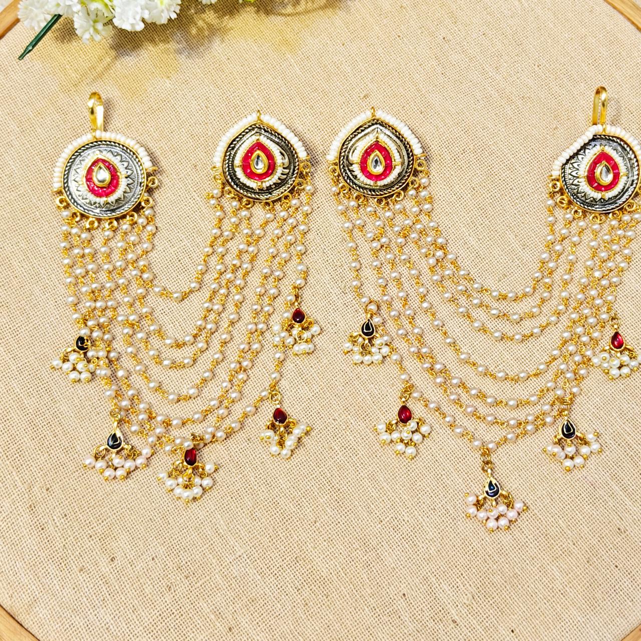 Aarohi Look Alike Dual Tone Stone Earring