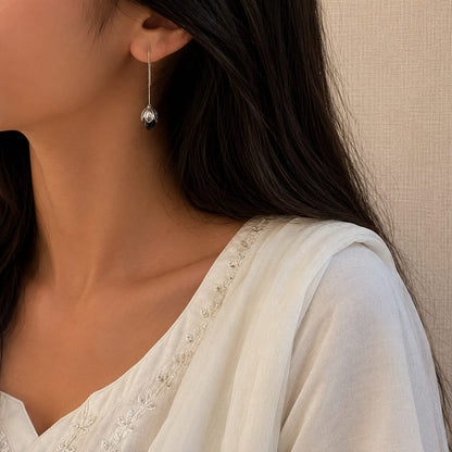 Ivy Silver Look Alike Stone Earing