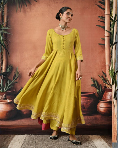 A Little Extra Anarkali Set Bo