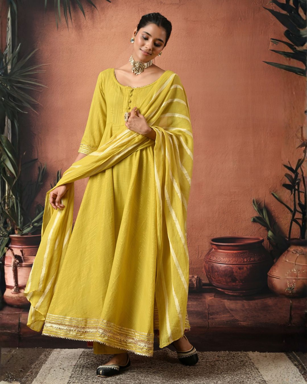 A Little Extra Anarkali Set Bo