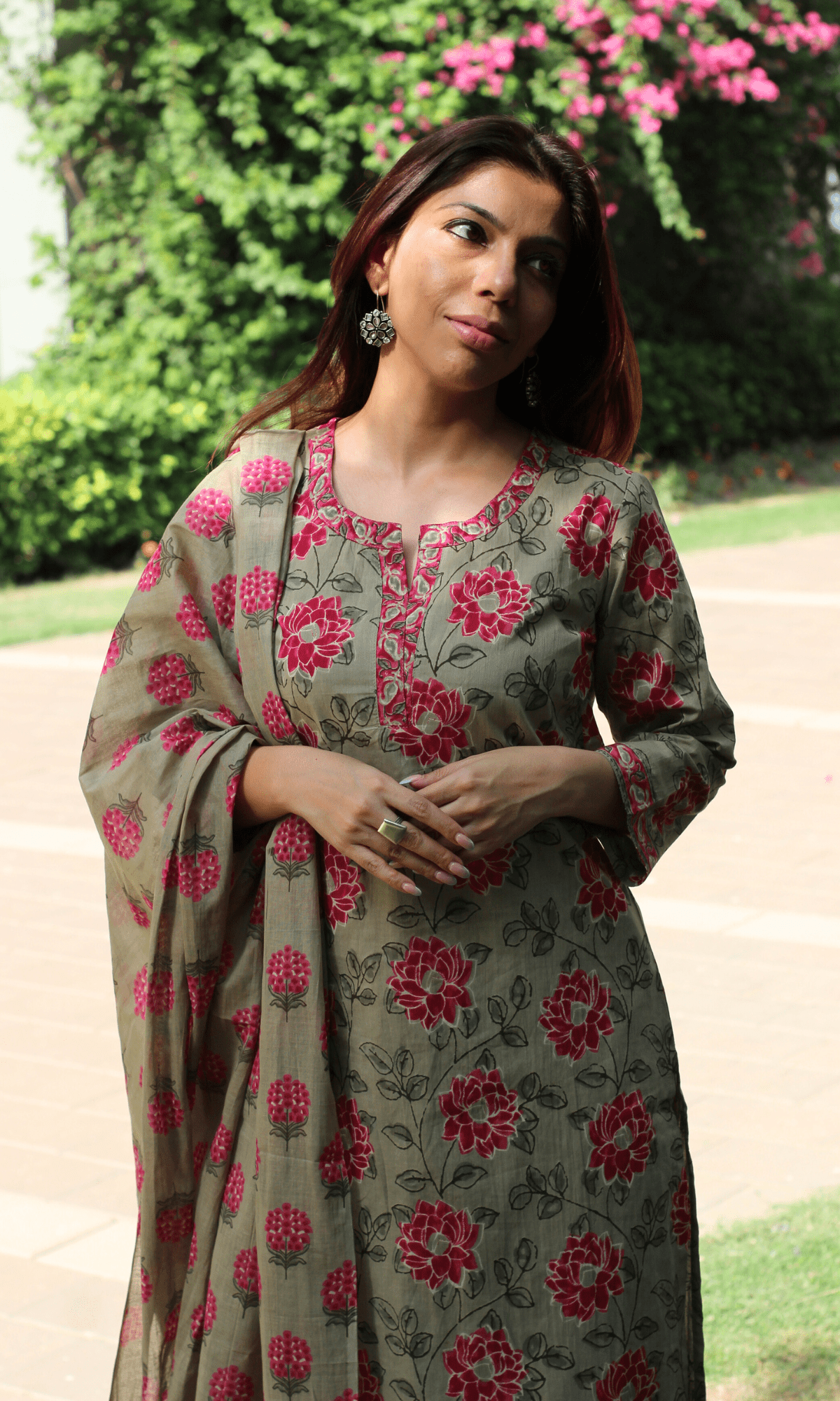 Cotton Greige Pink Floral Kurta, Pant & Printed Dupatta - Baareeki