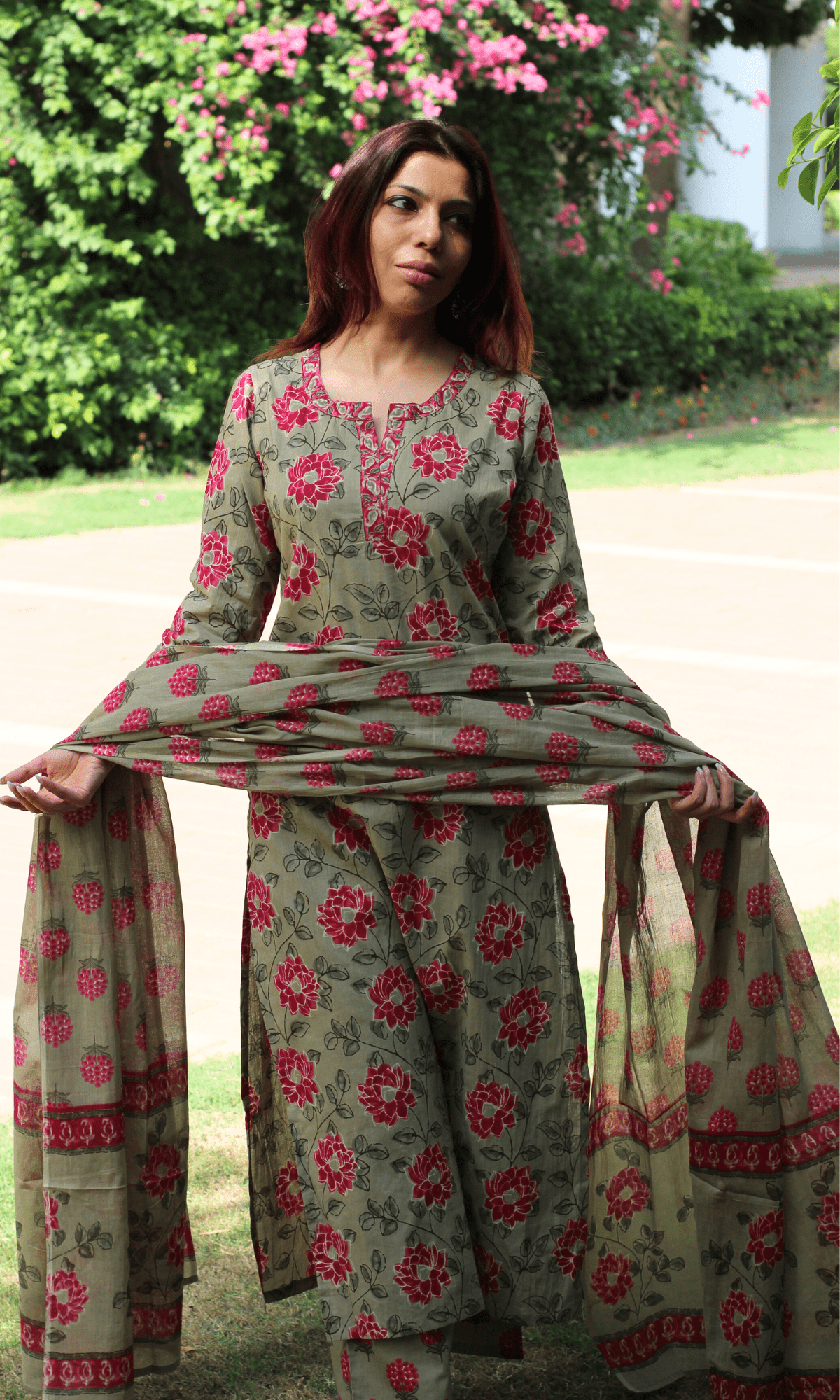 Cotton Greige Pink Floral Kurta, Pant & Printed Dupatta - Baareeki