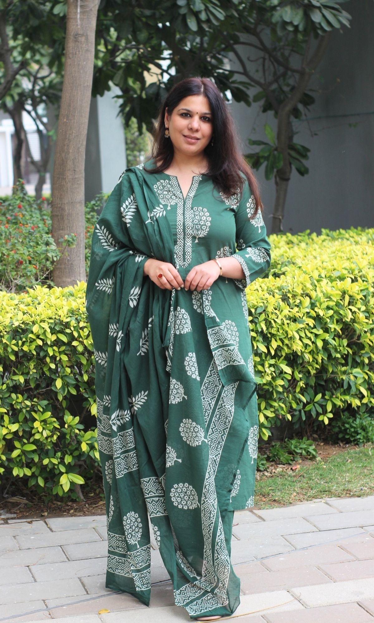 Cotton Handblock Green Mughal Oak Print Suit with Cotton Handblock Printed Dupatta - Baareeki