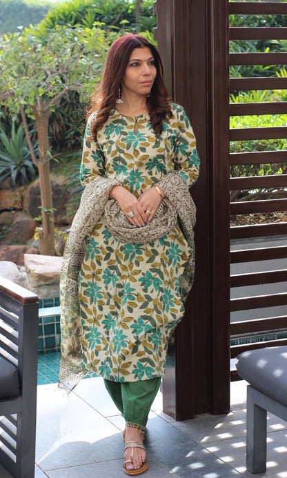 Cotton Handblock Kalamkari Kurta and Afghani Pants with Printed Kota Doria Dupatta - Baareeki