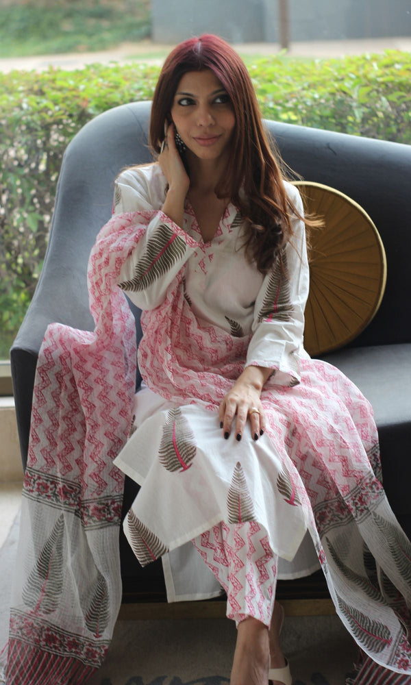 Cotton Handblock White and Pink Suit Set with Printed Kota Dupatta - Baareeki