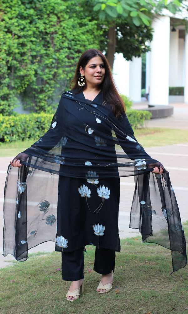 Cotton Midnight Handbrush Suit Set with Chiffon Handpainted Dupatta - Baareeki