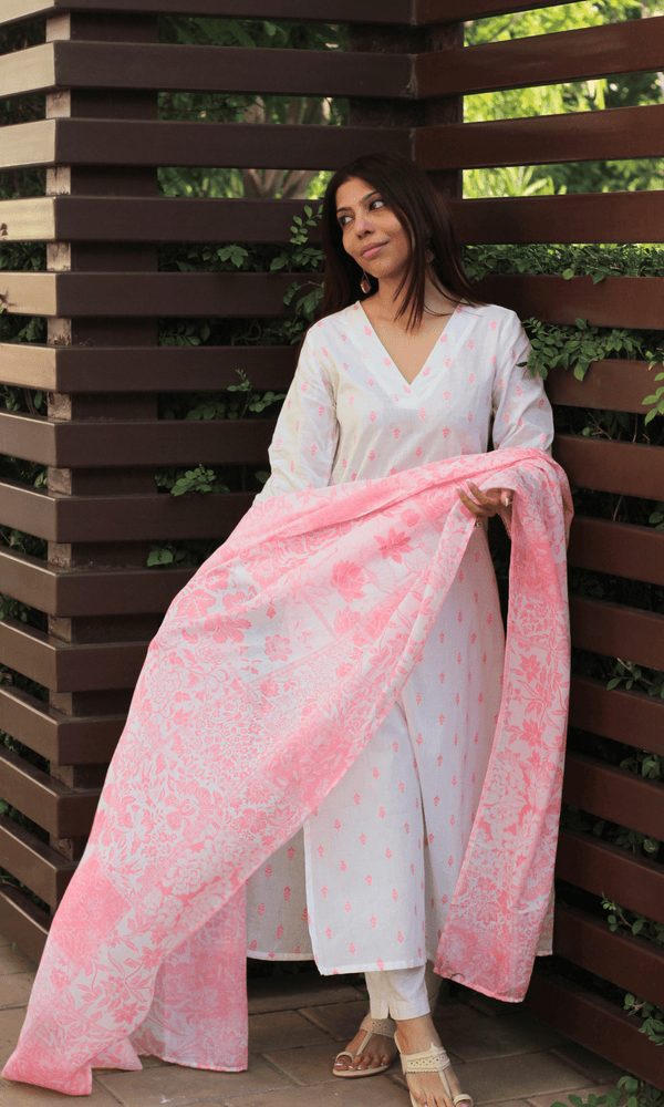 Cotton Pastel White & Pink Dobby Kurta & Printed Dupatta - Baareeki