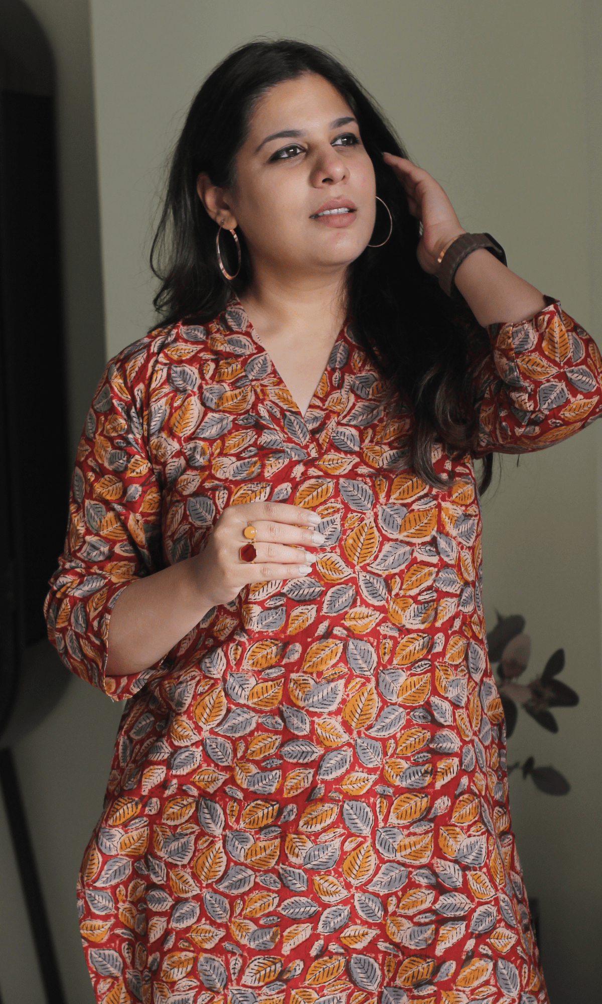 Cotton Red & Blue Leaf Print Kalamkari Short Kurta - Baareeki