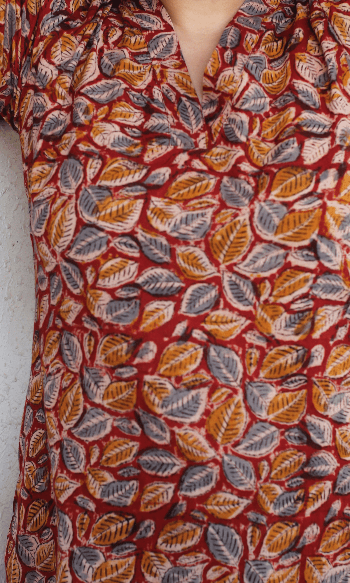 Cotton Red & Blue Leaf Print Kalamkari Short Kurta - Baareeki