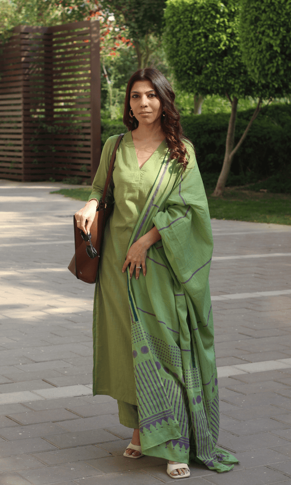 Cotton Slub Pickle Green Suit with Cotton Line Wave Dupatta - Baareeki