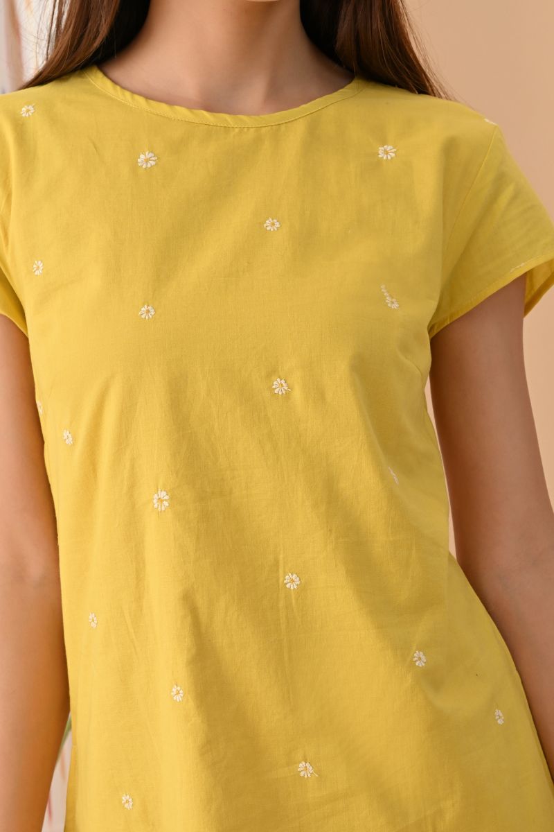 Daisy Embroidered Shift Dress