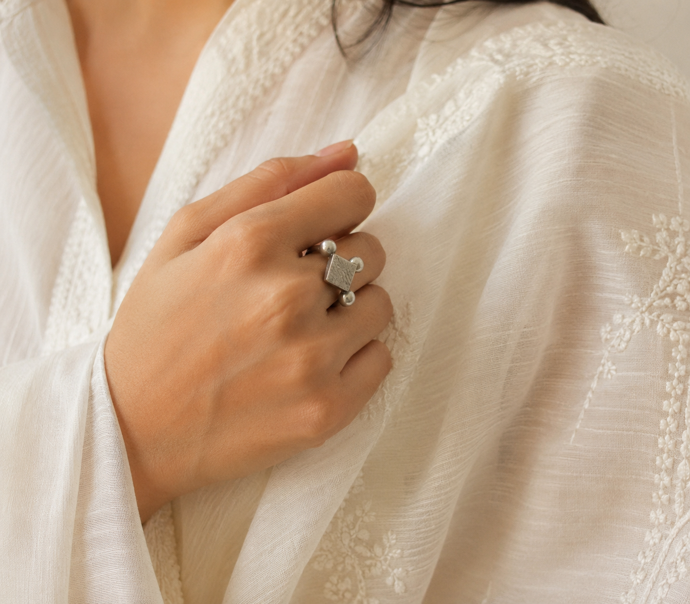 Triangle Bead Silver Look Alike Ring