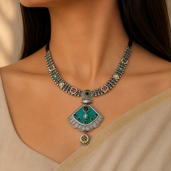 Pebble Kundan Enamel Traditional Necklace Set For Women