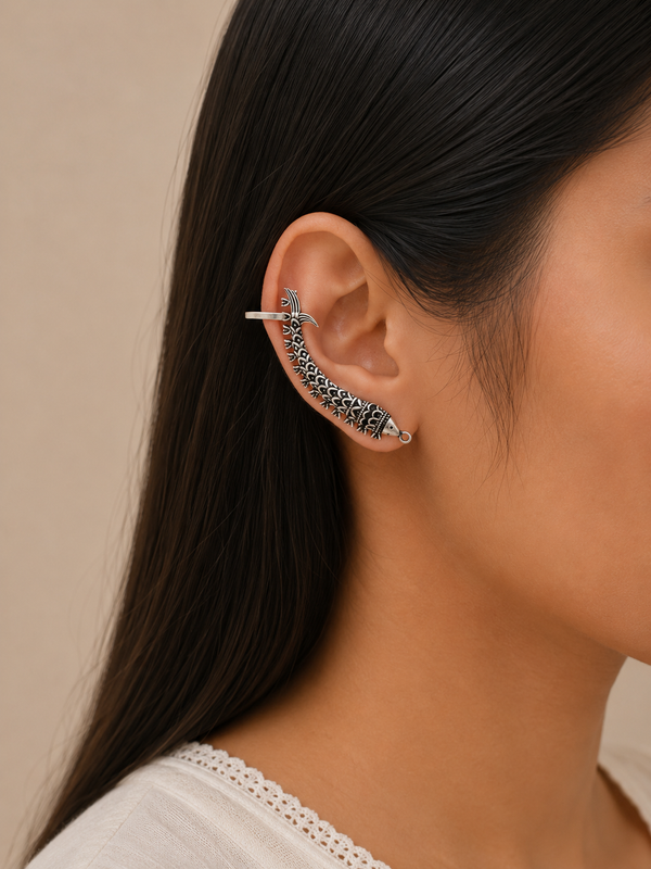 Loop Fish Shape Earcuff