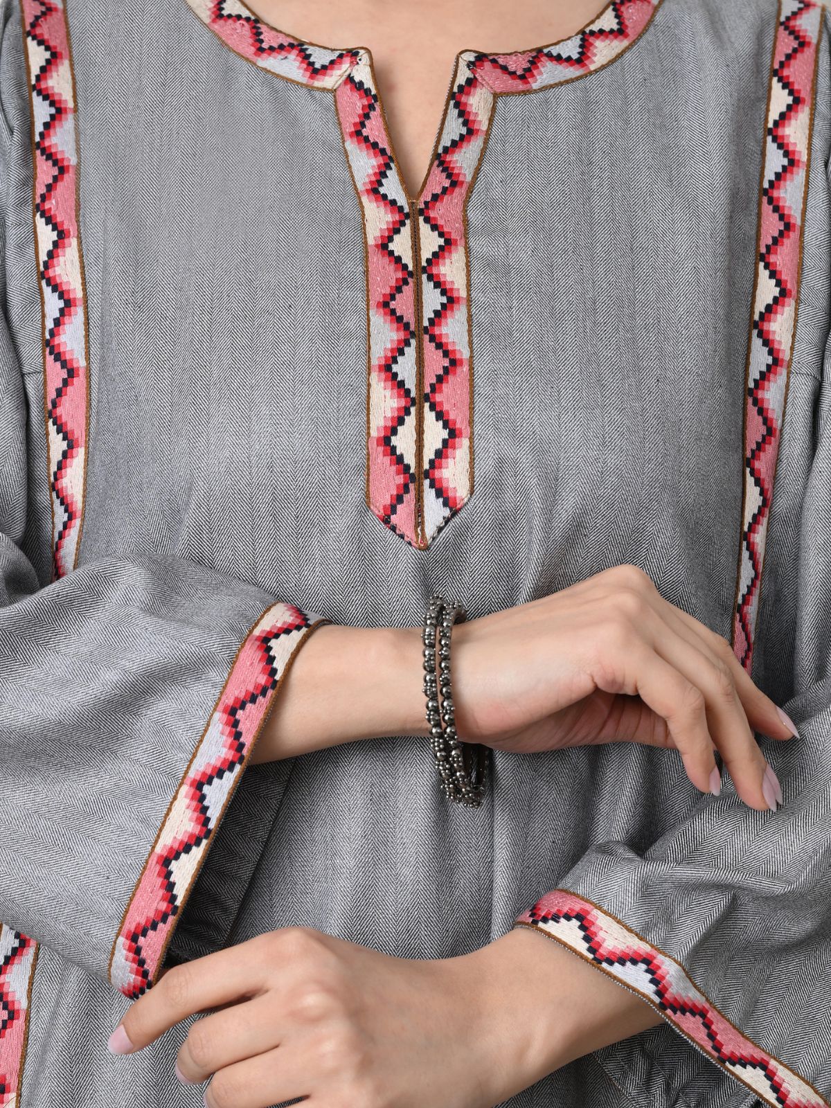 Fizza Lace Detail Kurta
