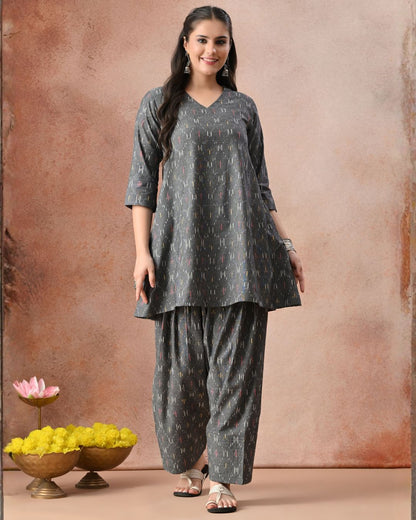 Avira Ikat Farshi Co-ord Set
