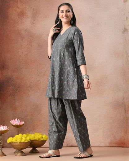 Avira Ikat Farshi Co-ord Set