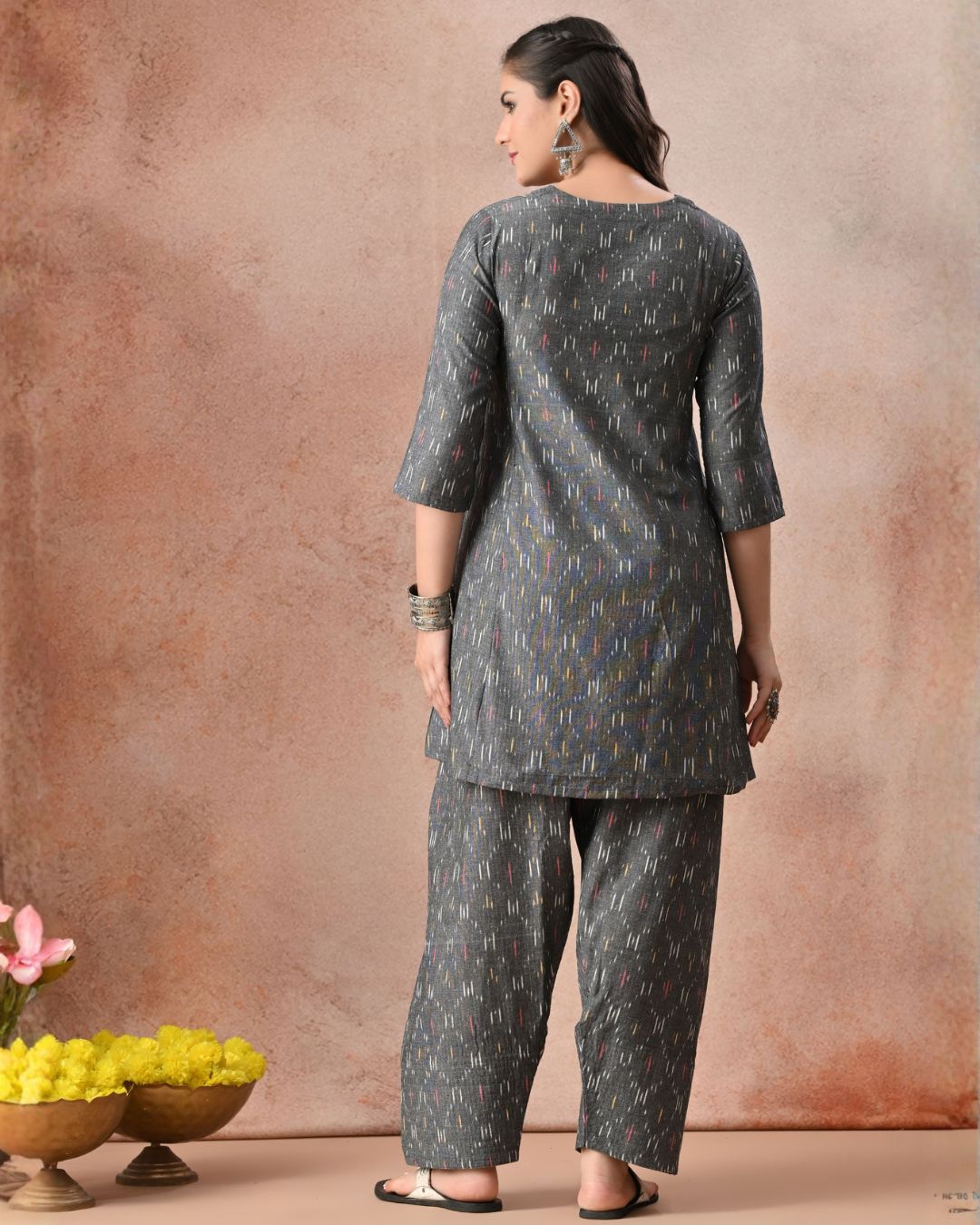 Avira Ikat Farshi Co-ord Set
