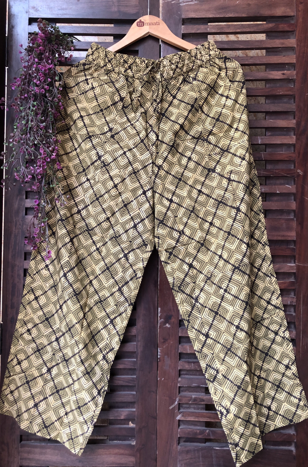 Maati Craft elasticated printed pants - green & geometric squares