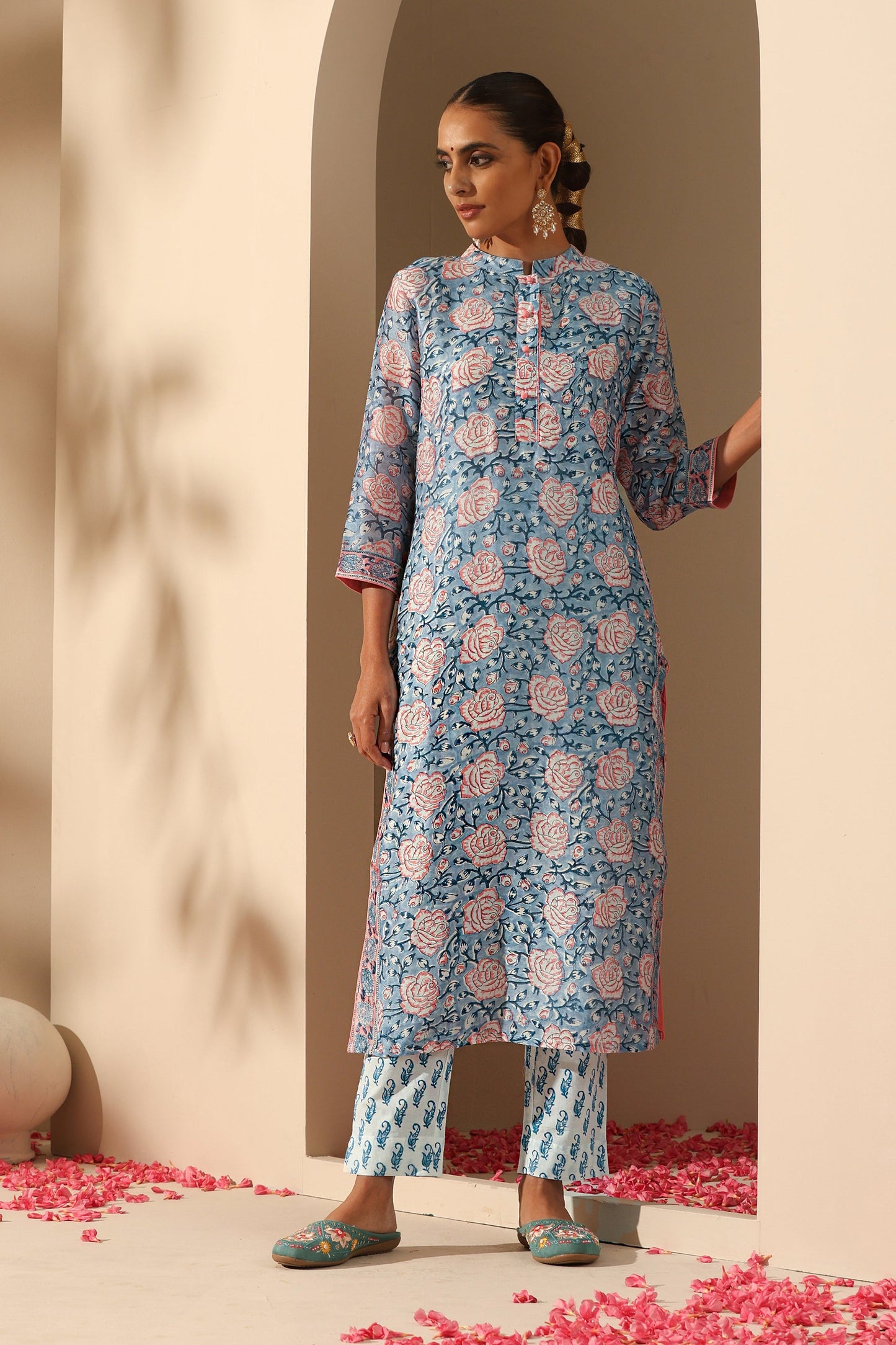Murraya Blue Rose Chanderi Kurta Set of 3