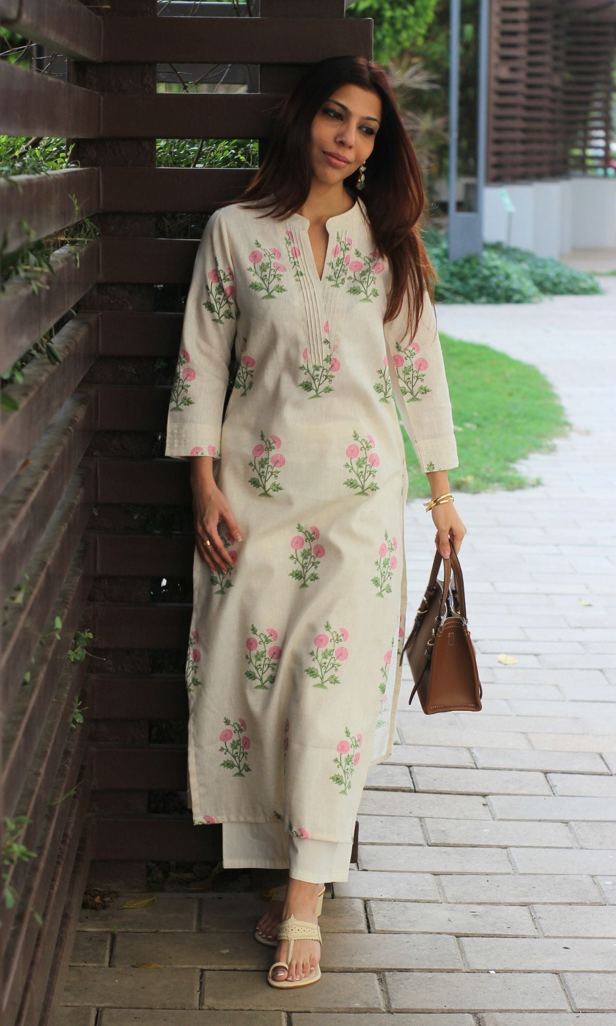 Linen Blend Mughal Pink Bloom Print Kurta with Cotton Pants - Baareeki