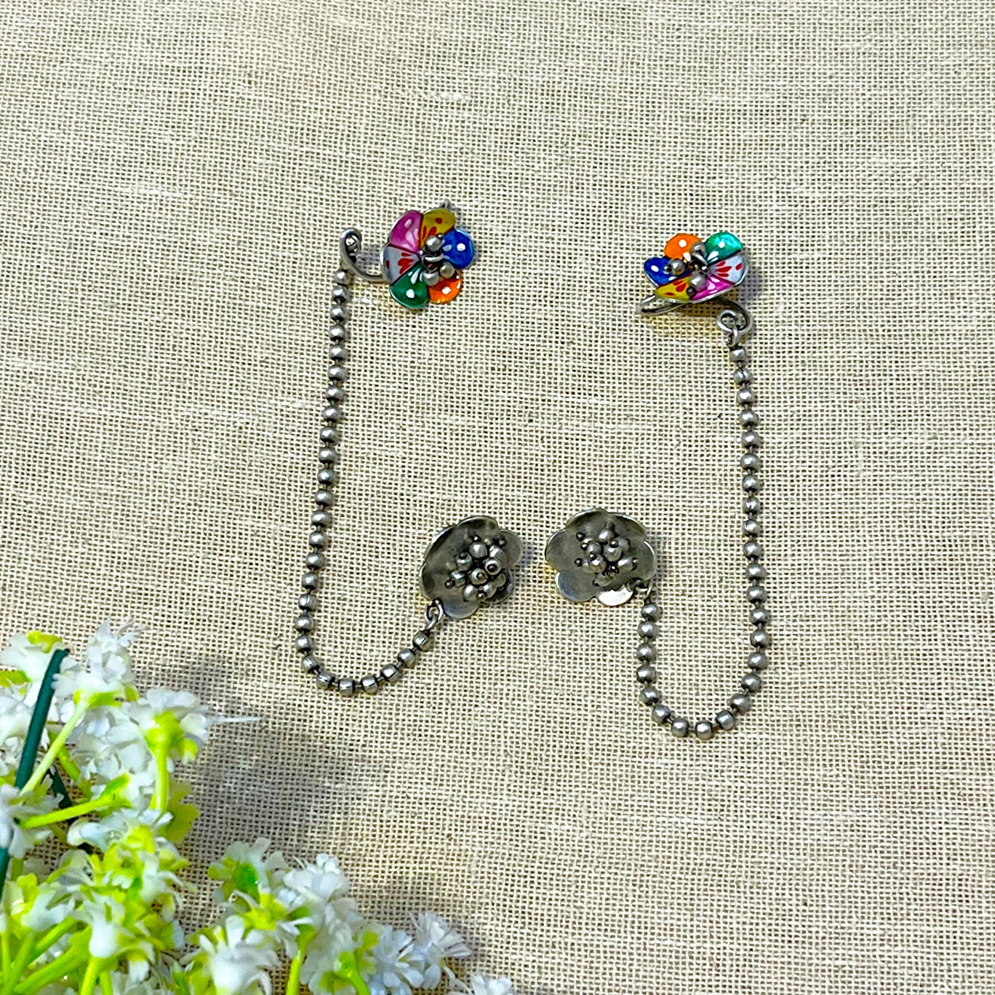 Earcuff earrings