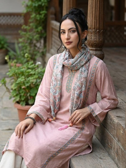 Rumi Lace Detail Kurta
