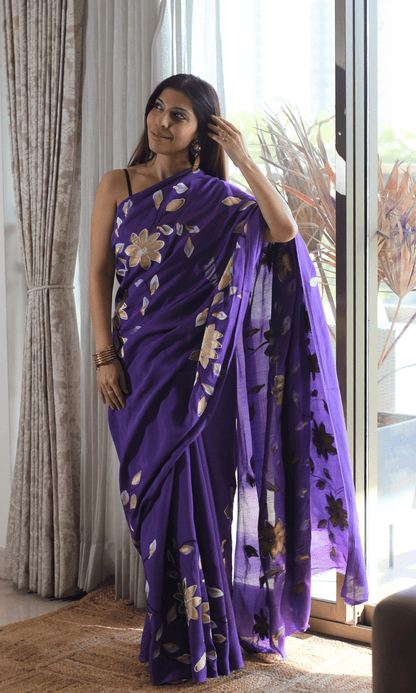 Princess Elara Muslin Silk Handbrush Painted Saree - Baareeki