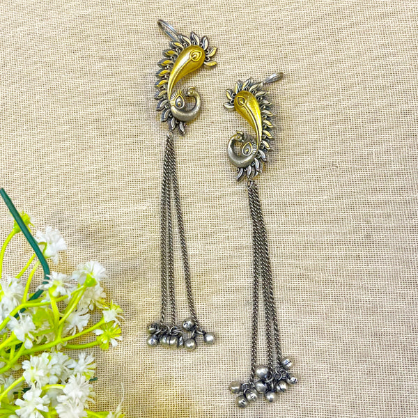 Pllint Traditional Peacock Earcuff with Chain