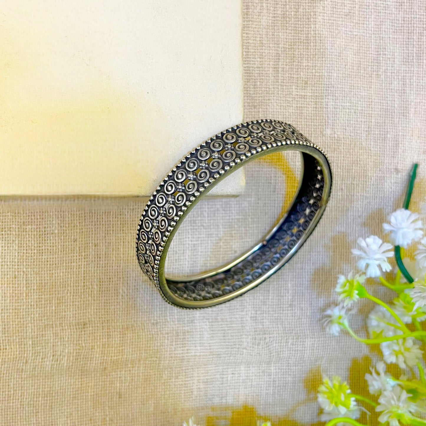 Axis Silver Look Alike Oxidized Brass Bangle