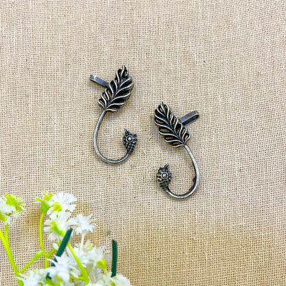 Bloom  Morpankh Oxidised Earcuff