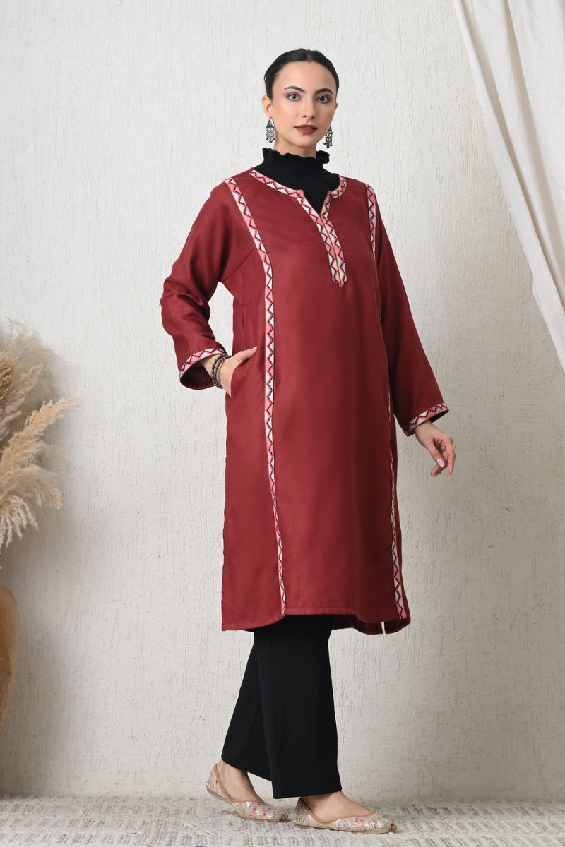 Gul Lace Detail Kurta