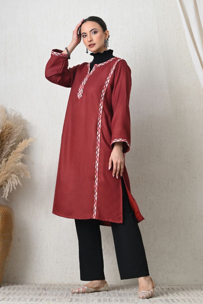 Gul Lace Detail Kurta
