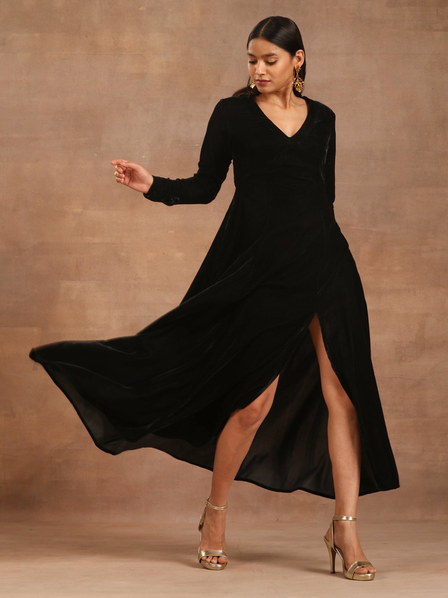 trueBrowns Black Velvet Dress