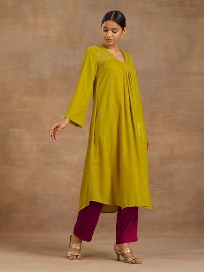 trueBrowns Lime Velvet Yoke Embroidered Kurta