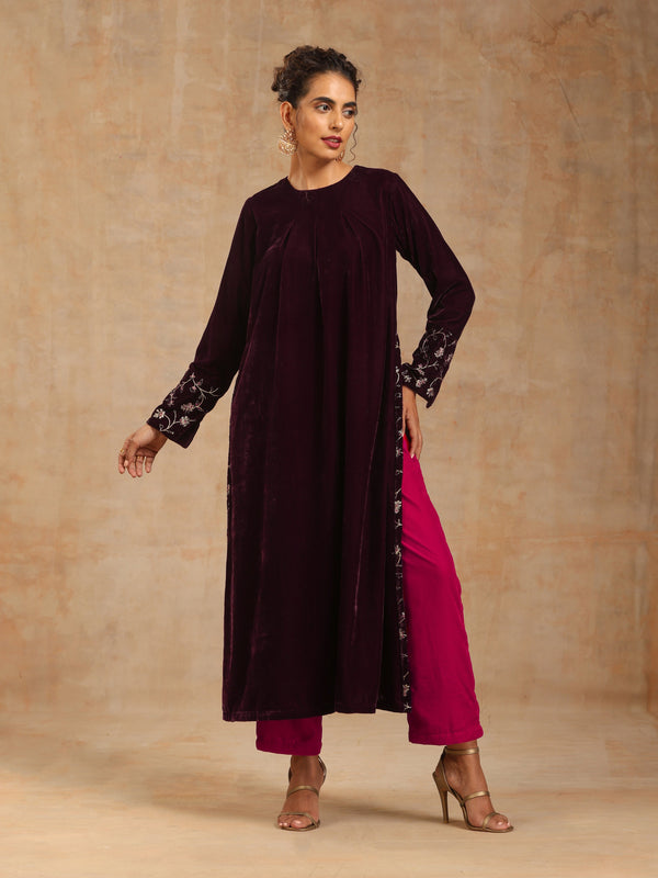 trueBrowns Wine Velvet Embroidered Kurta