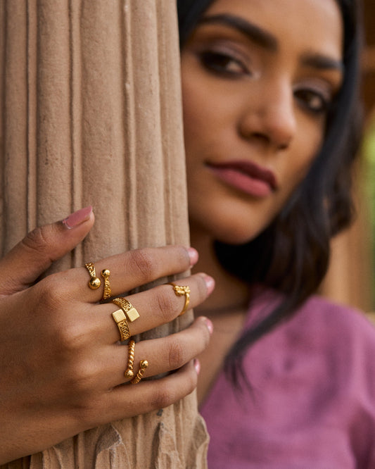 trueBrowns 22K Gold-Plated 4-Piece Crossover Rings
