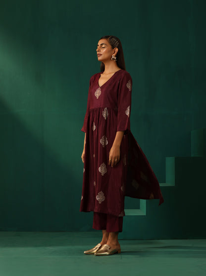 trueBrowns Wine Geometric Viscose Silk High Slit Kurta Pant Set