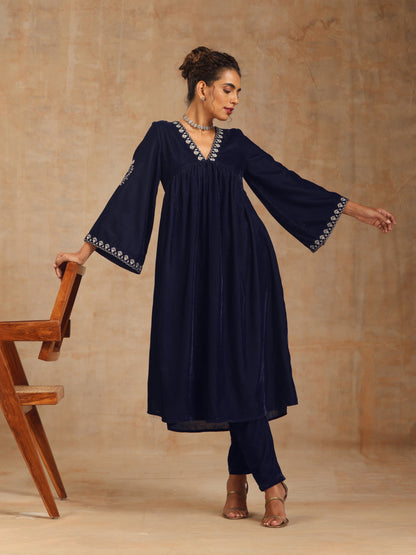 trueBrowns Midnight Blue Velvet Embroidered Kurta