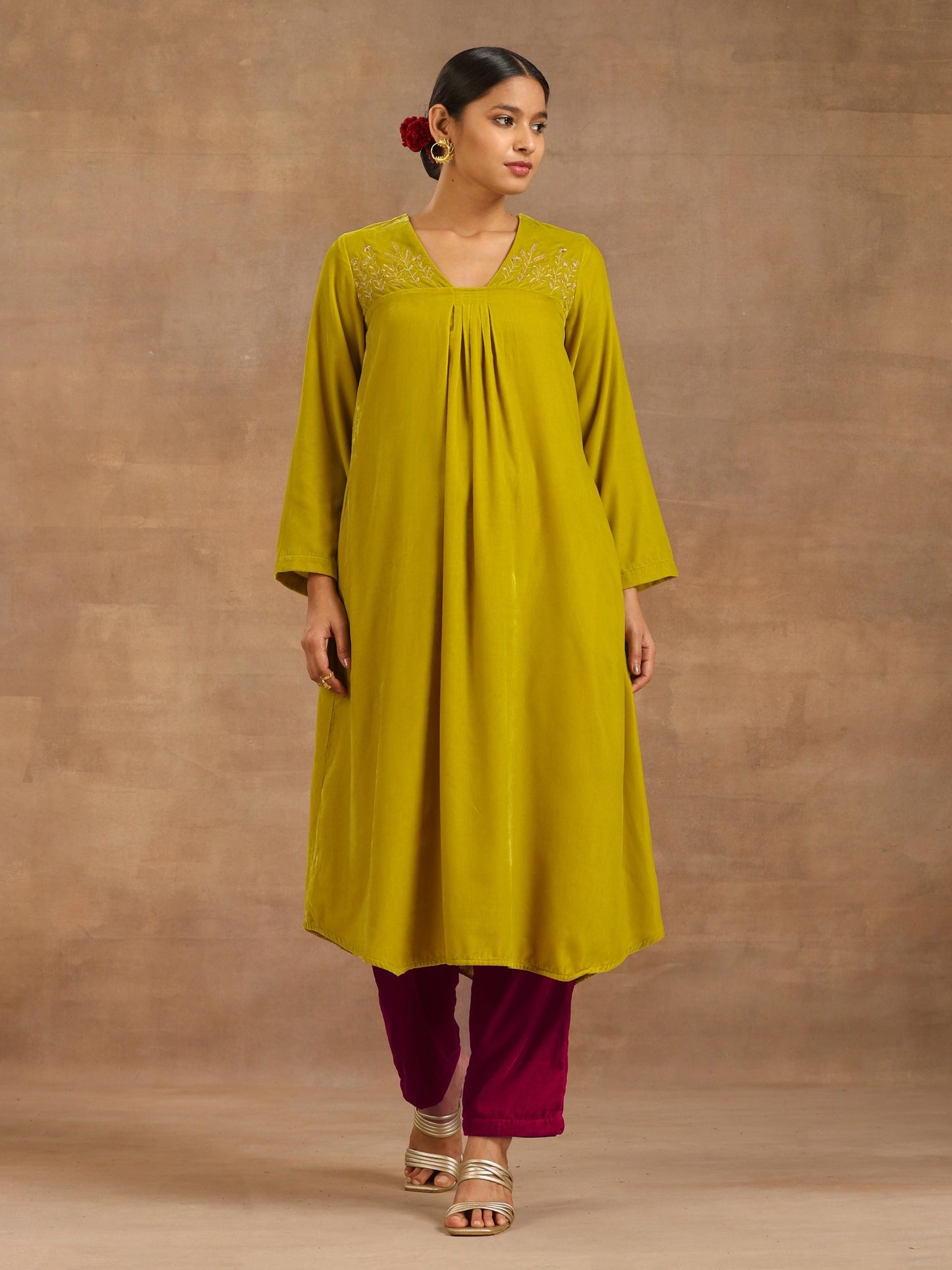 trueBrowns Lime Velvet Yoke Embroidered Kurta