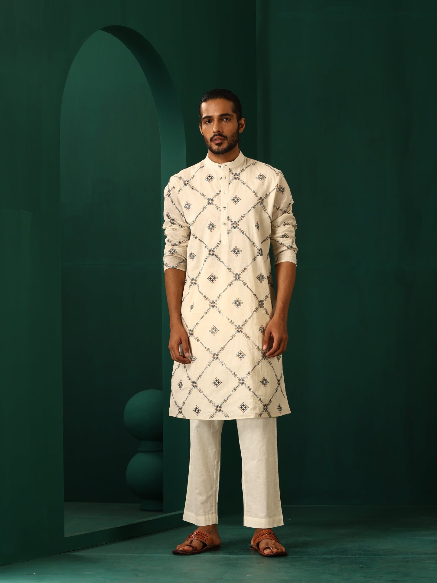 trueBrowns Men's Ivory Rhombus Cotton Kurta