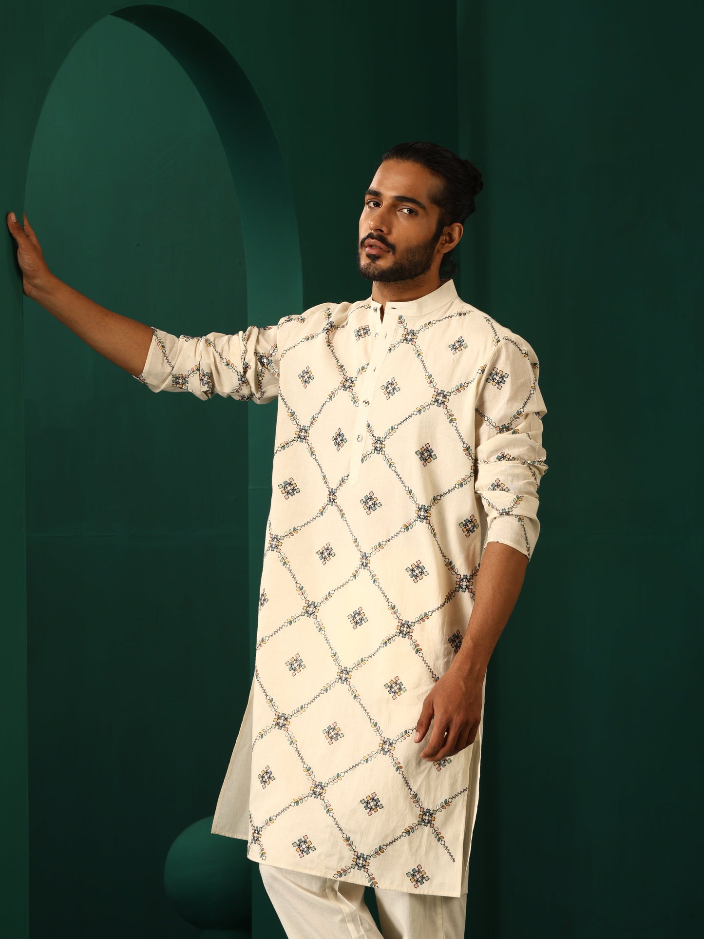 trueBrowns Men's Ivory Rhombus Cotton Kurta