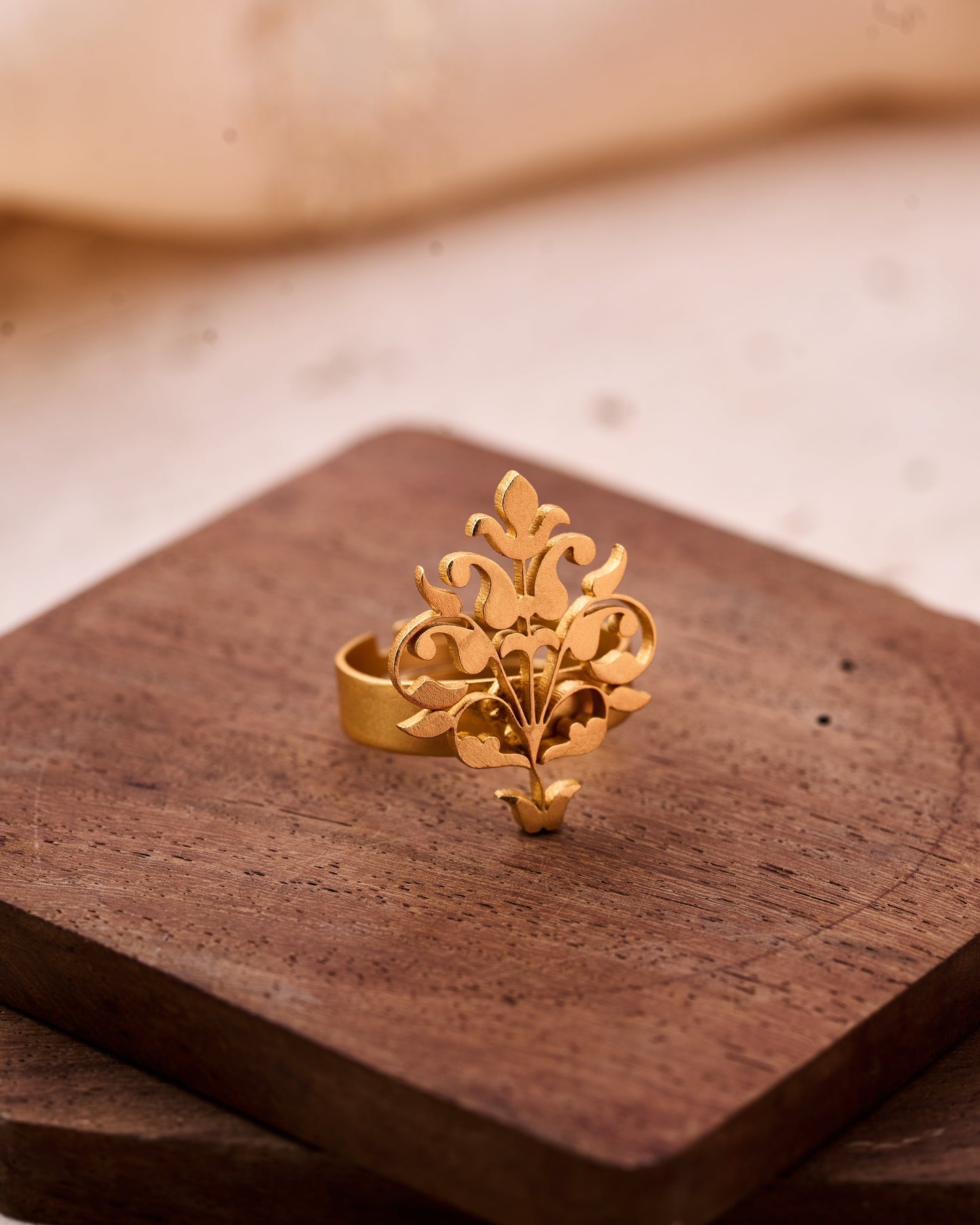 trueBrowns 22K Gold-Plated Small Leaf Ring