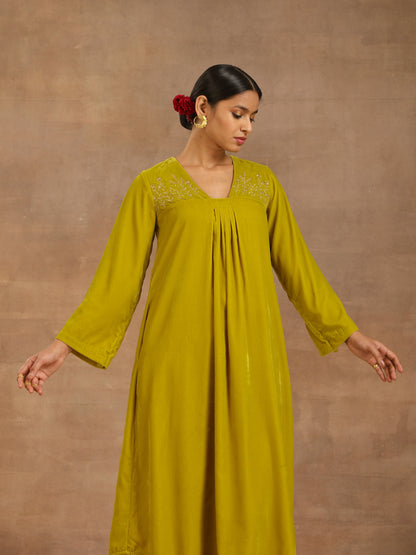 trueBrowns Lime Velvet Yoke Embroidered Kurta