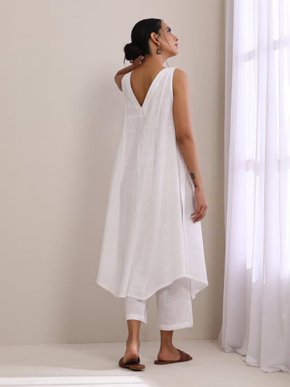 White Slub Texture Sleeveless Flared  Kurta Pant Set