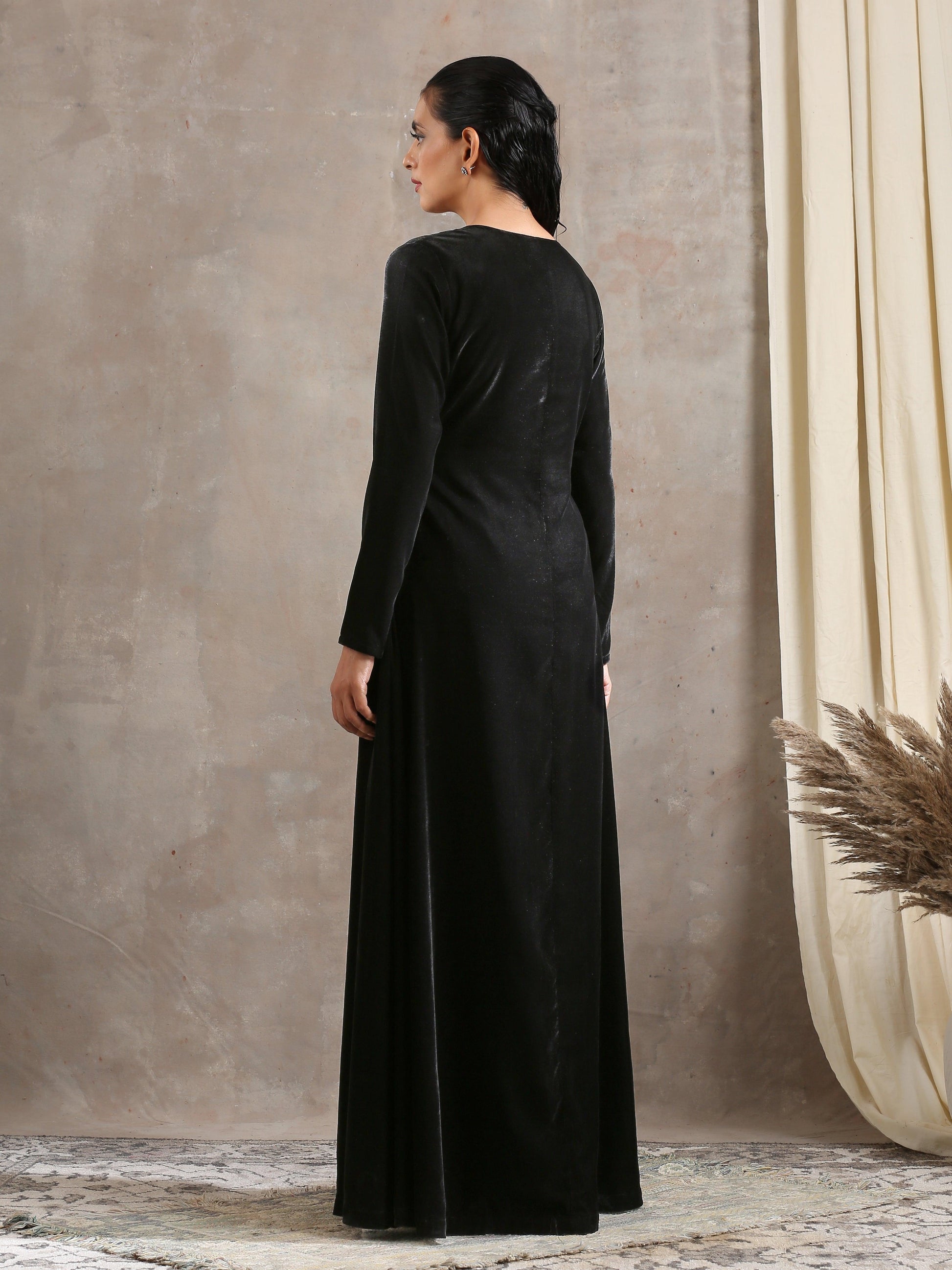 Black Velvet Front Slit Kurta - trueBrowns